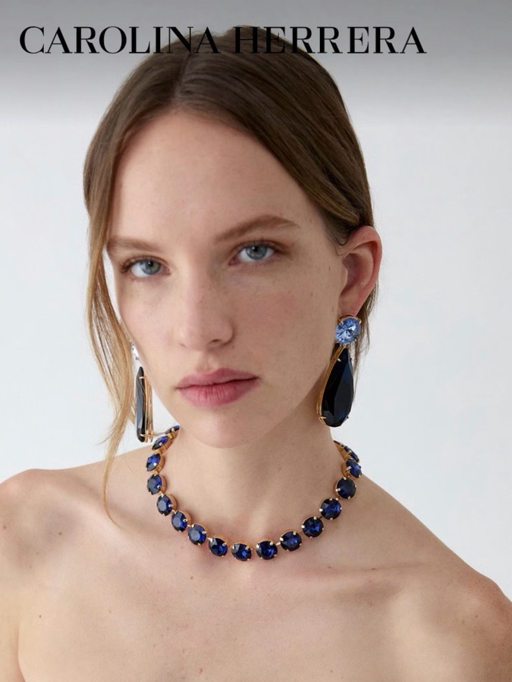 Carolina Herrera Navy and Light Blue Teardrop Crystal Earrings NEW. AUTHENTIC